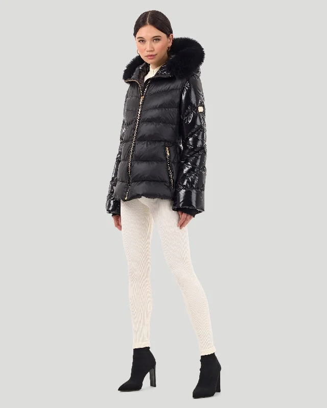 Après-Ski Jacket with Detachable Toscana Lamb Hood Trim