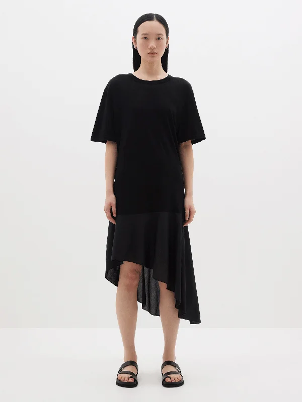 contrast t.shirt dress