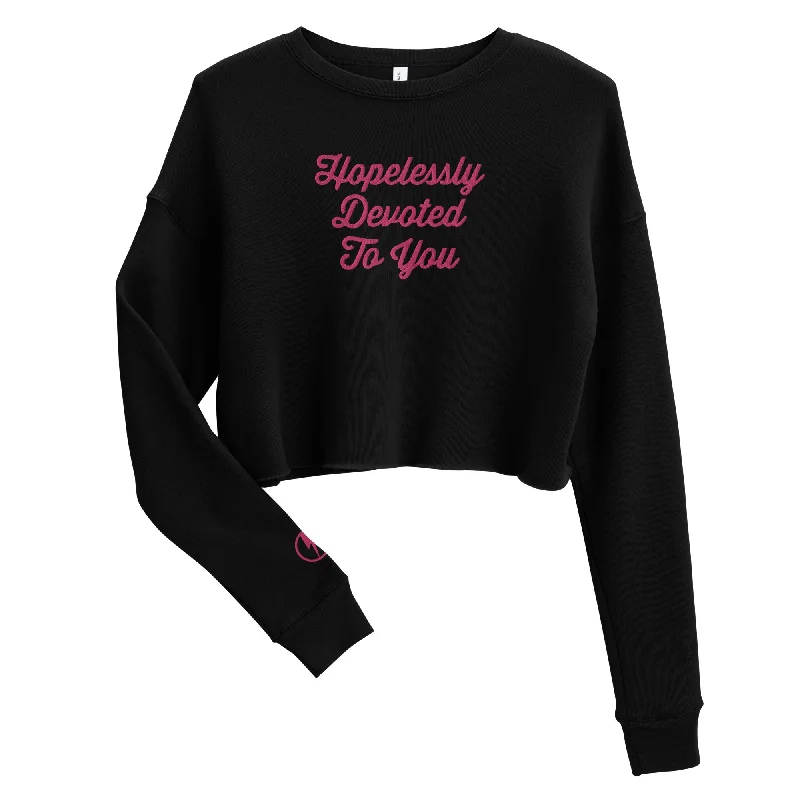 HOPELESSLY DEVOTED TO YOU Embroidered Women's Crop Sweatshirt - Pink Text