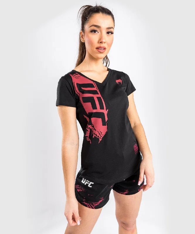 UFC Venum Authentic Fight Week 2.0 Women’s Short Sleeve T-Shirt - Black/Red