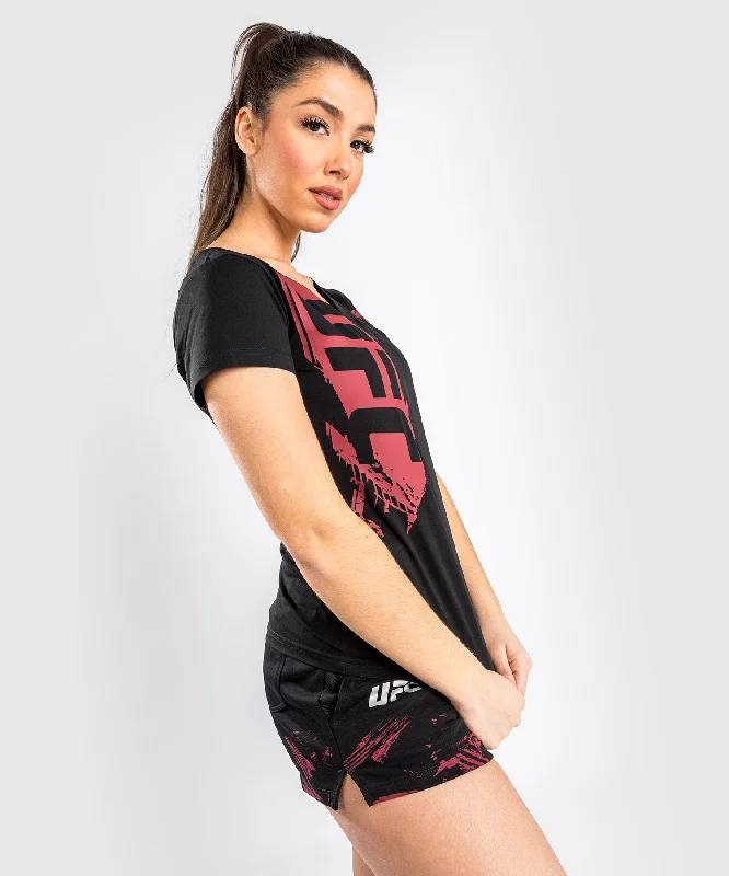 UFC Venum Authentic Fight Week 2.0 Women’s Short Sleeve T-Shirt - Black/Red